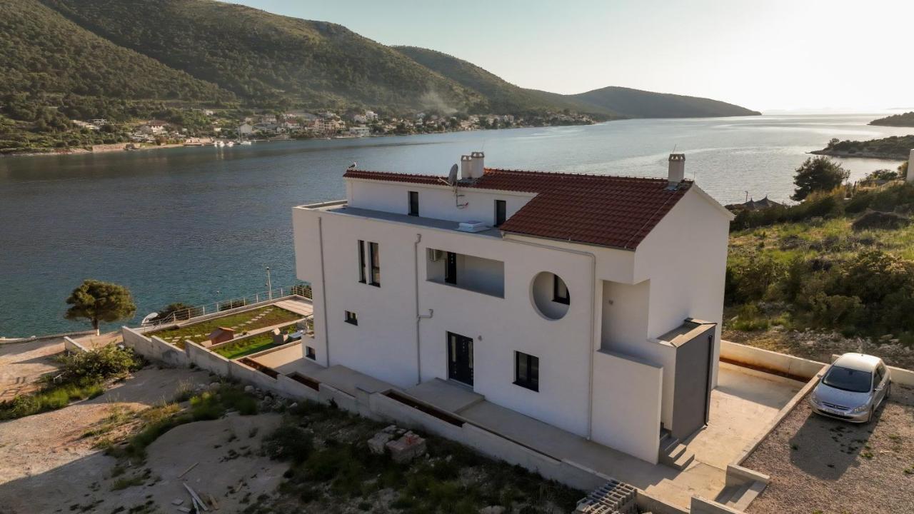Apartments Suzy Шибеник Экстерьер фото